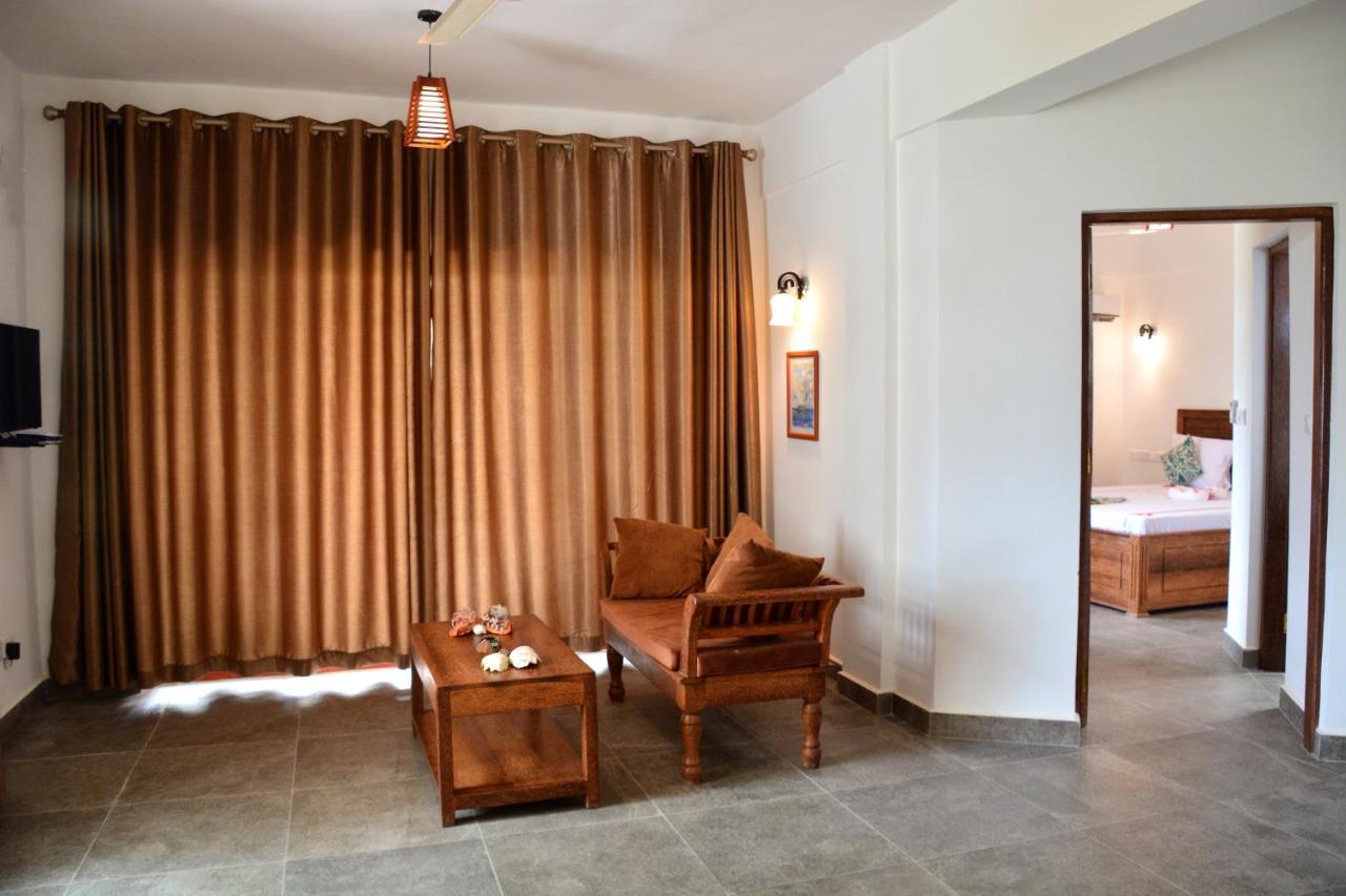 Zanoceanique Hotel Матемве Екстериор снимка