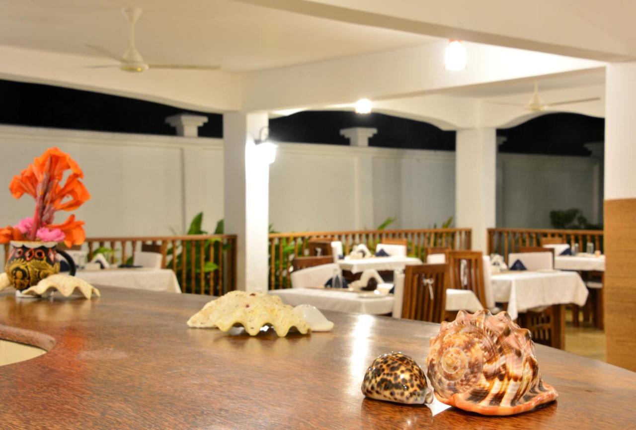 Zanoceanique Hotel Матемве Екстериор снимка