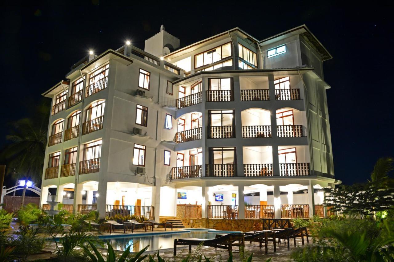 Zanoceanique Hotel Матемве Екстериор снимка