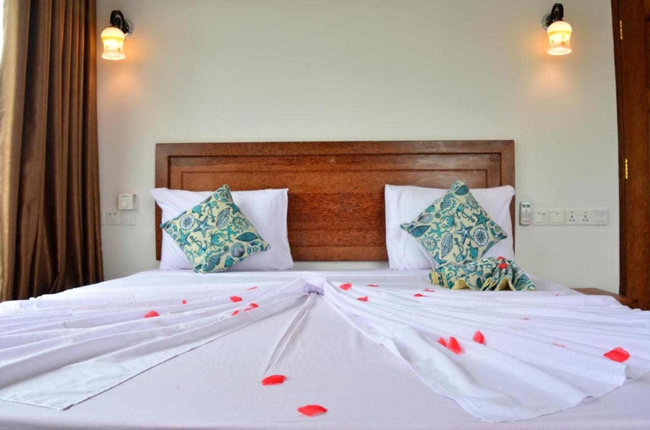 Zanoceanique Hotel Матемве Екстериор снимка