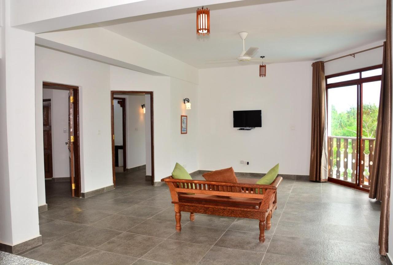 Zanoceanique Hotel Матемве Екстериор снимка