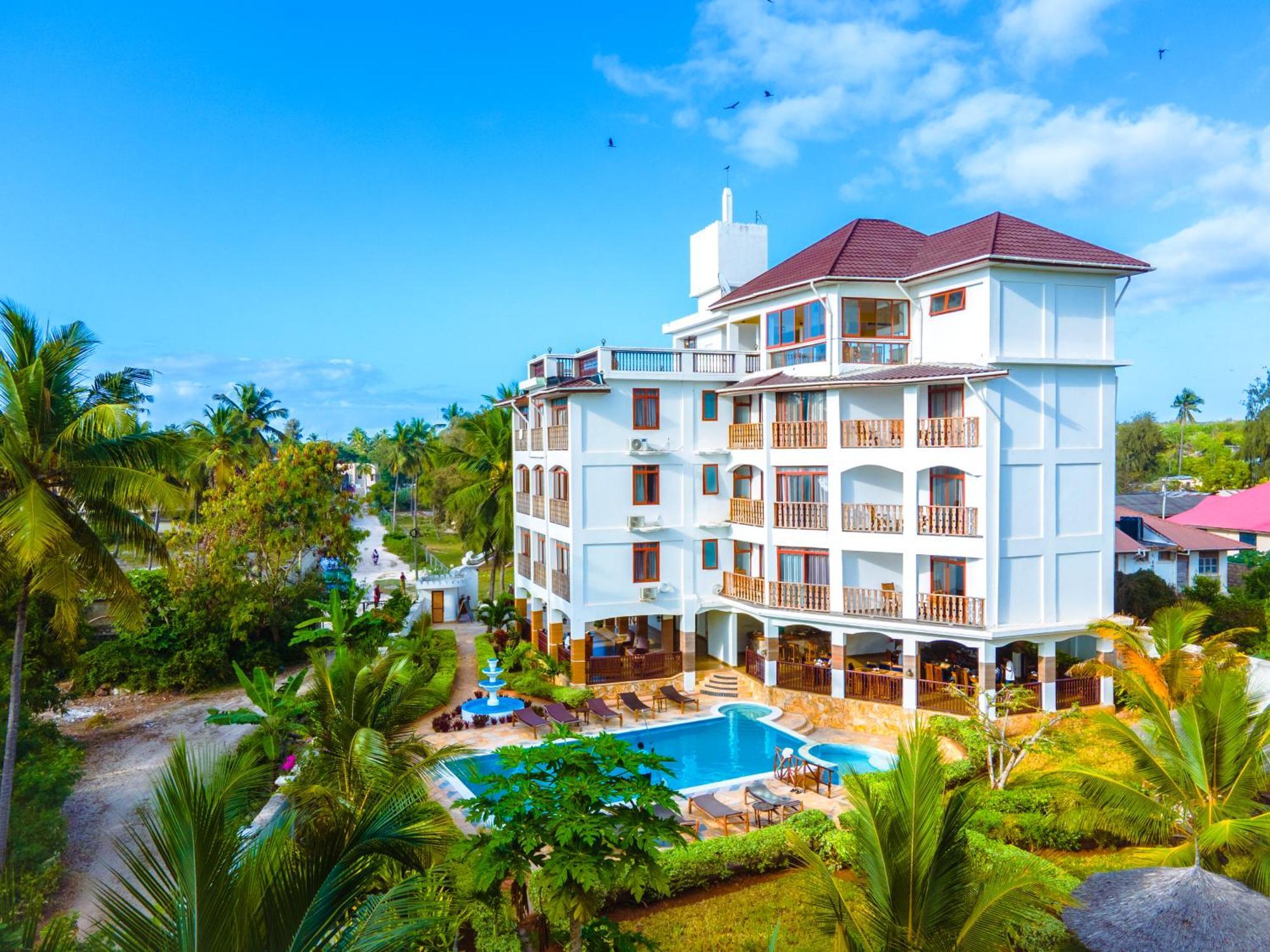 Zanoceanique Hotel Матемве Екстериор снимка